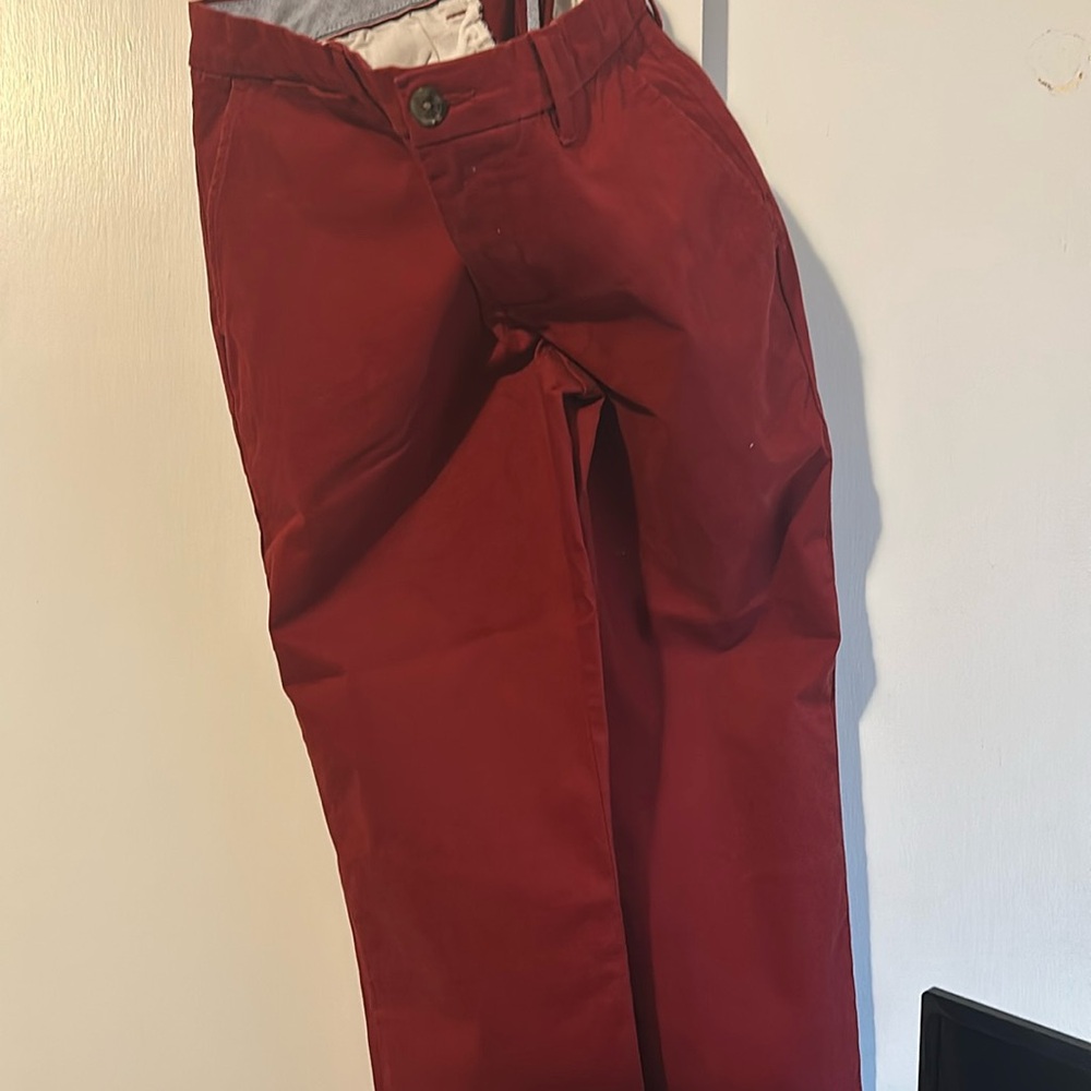Up for grabs a nice pair of Tommy Hilfiger pants